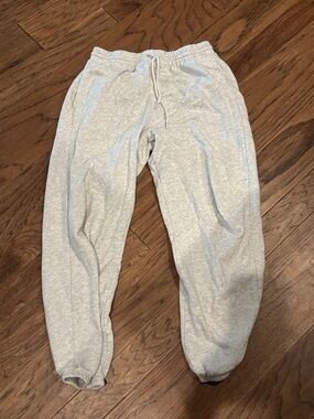Old Navy Light Gray sweatpants